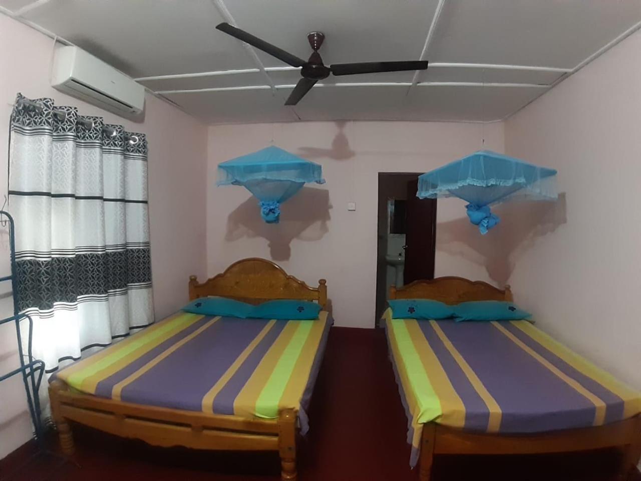 Amila Guest Hotel Trincomalee Buitenkant foto