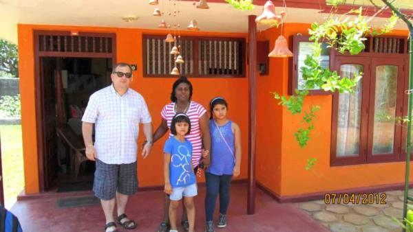 Amila Guest Hotel Trincomalee Buitenkant foto